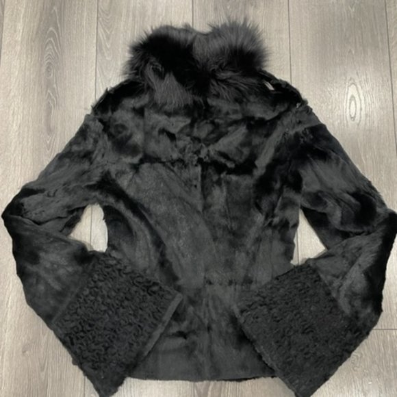 Solleciti Black fur short jacket - Picture 1 of 12